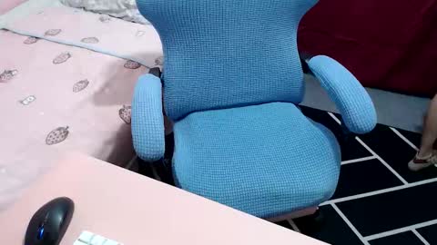 Kate online show from February 19, 8:27 pm