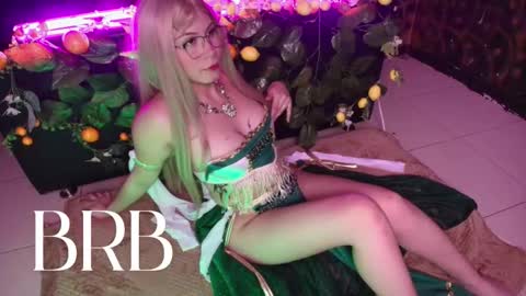 Snapshot of kitty_malach chatting on February 3, 3:15 am Kitty online show from February 3, 3:15 am