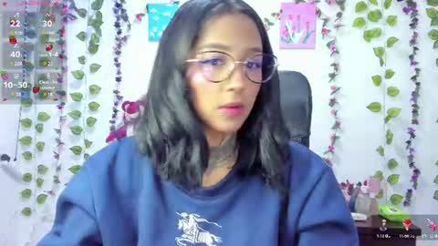 Kitty online show from June 15, 2:25 am