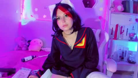     online show from March 10, 12:40 am