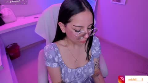 Kitty online show from June 4, 2:39 am