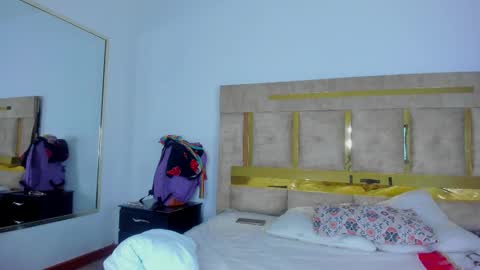 Kitty Rave online show from January 15, 4:17 am