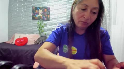 violet online show from February 27, 4:45 am