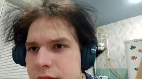 Snapshot of kittyaurela chatting on December 16, 3:39 pm kittyaurela online show from December 16, 3:39 pm