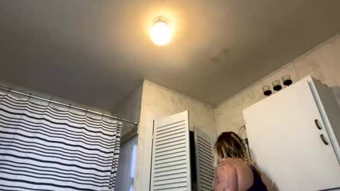 Drip maker online show from April 8, 2:06 pm