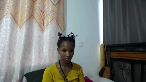 Snapshot of kittyfay_ chatting on April 25, 10:18 am Fay online show from April 25, 10:18 am