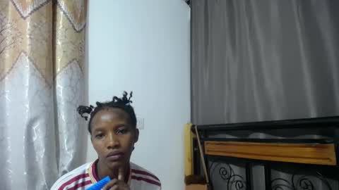Snapshot of kittyfay_ chatting on April 26, 11:24 pm Fay online show from April 26, 11:24 pm