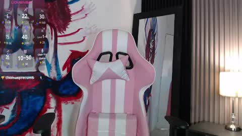 Snapshot of kittyhouse_hs chatting on May 22, 9:53 pm kittyhouse_hs online show from May 22, 9:53 pm