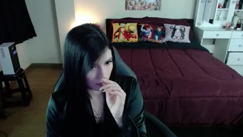 Isabel online show from April 27, 12:19 am