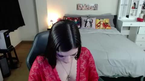 Isabel online show from June 19, 2:05 am