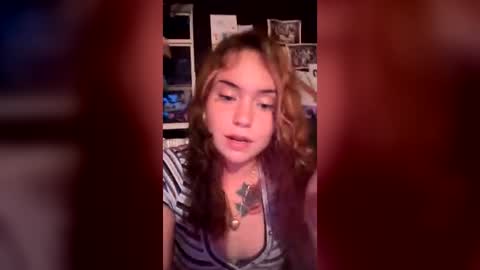 Snapshot of kittykyy chatting on July 16, 1:22 am kittykyy online show from July 16, 1:22 am