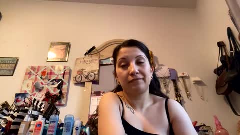 kittyluvx online show from February 7, 9:15 pm