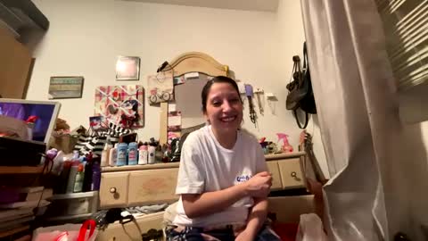 kittyluvx online show from February 13, 12:35 am