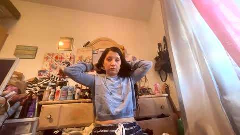 kittyluvx online show from February 17, 8:36 pm
