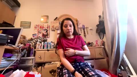 kittyluvx online show from February 18, 4:16 pm