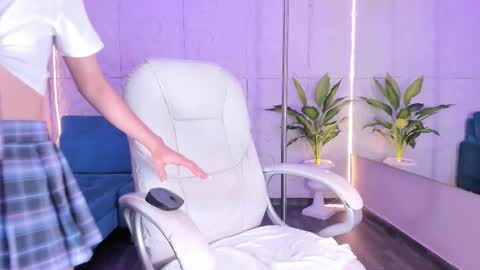 Kitty online show from October 1, 5:02 am
