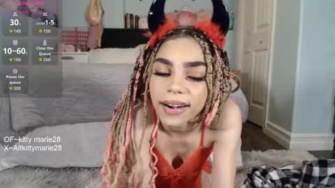 kitty online show from October 22, 1:28 am