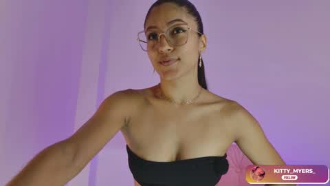 kittymyers_ online show from May 13, 2:25 pm