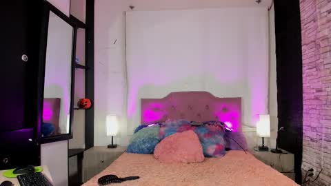 Tatiana Guerrero online show from November 19, 3:28 am