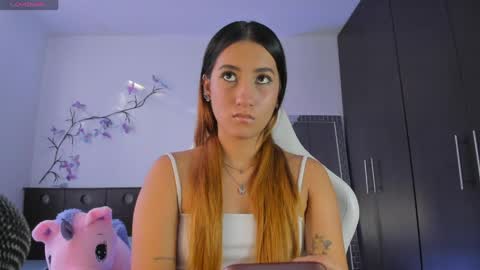 Snapshot of kittyrush_ chatting on April 22, 10:00 pm kitty online show from April 22, 10:00 pm