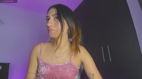 Snapshot of kittyrush_ chatting on June 10, 10:08 pm kitty online show from June 10, 10:08 pm