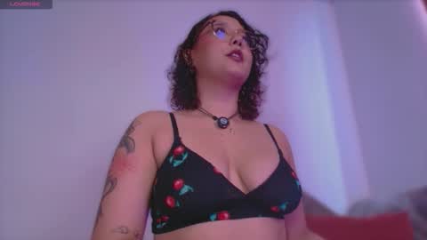 Sophie online show from April 14, 5:41 pm