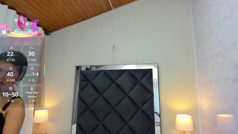 Snapshot of kittyy_babee chatting on October 29, 11:45 am kitty online show from October 29, 11:45 am