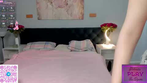 kittyy online show from October 19, 5:52 am