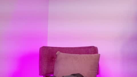 Kitty Hill online show from January 14, 4:07 am