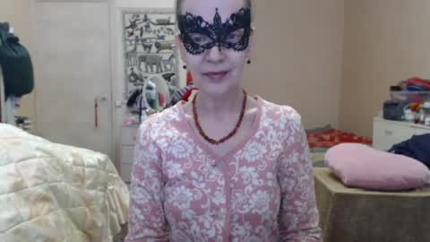 KiuminBerry online show from June 20, 9:56 am