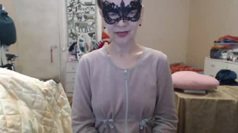 KiuminBerry online show from June 26, 10:52 am
