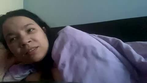 Snapshot of kivs19 chatting on February 18, 2:49 pm kivs19 online show from February 18, 2:49 pm