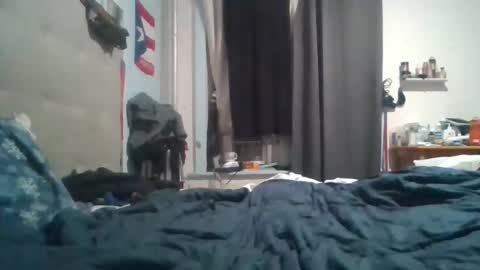 Snapshot of kivs19 chatting on November 6, 5:41 am kivs19 online show from November 6, 5:41 am