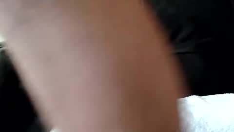 Snapshot of kiwibulge123 chatting on January 28, 3:36 am kiwibulge123 online show from January 28, 3:36 am