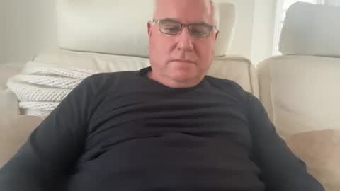 kiwicum169555 online show from June 20, 3:09 am