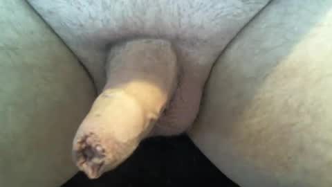 kiwiguy17 online show from June 22, 11:57 pm