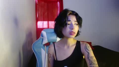 kiyu online show from October 19, 5:57 pm