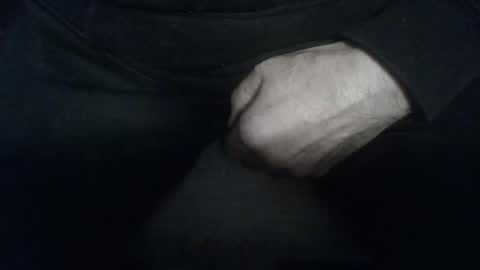 Snapshot of kjr2897 chatting on October 26, 2:01 pm kjr2897 online show from October 26, 2:01 pm