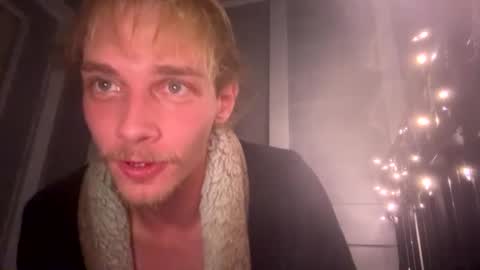 Snapshot of kkyle57 chatting on September 29, 2:49 am kkyle57 online show from September 29, 2:49 am