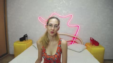 Klary online show from September 20, 4:46 am