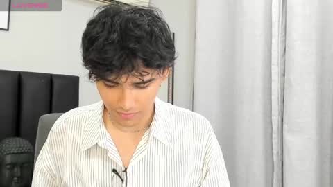 Snapshot of klaus_sunrise_xx chatting on January 16, 6:03 am KLAUS online show from January 16, 6:03 am