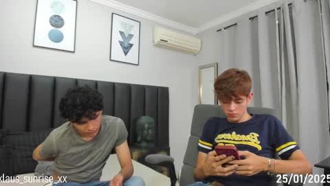 Snapshot of klaus_sunrise_xx chatting on January 25, 4:56 am KLAUS online show from January 25, 4:56 am