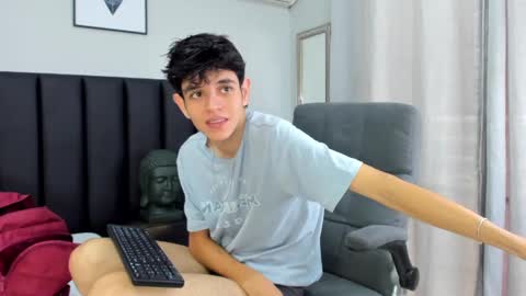 Snapshot of klaus_sunrise_xx chatting on February 28, 12:20 pm KLAUS online show from February 28, 12:20 pm