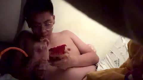 Tom online show from November 10, 5:17 am