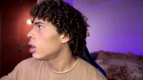 KLEO online show from December 1, 2:49 am