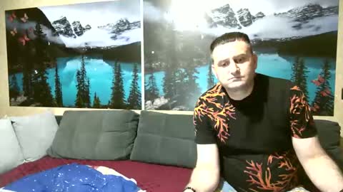 Kleosnow online show from October 3, 8:50 pm