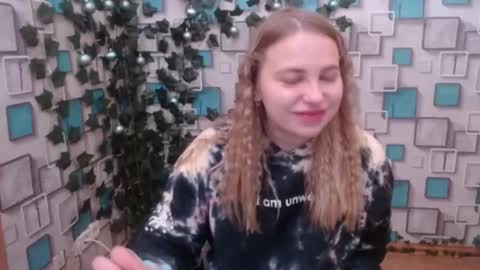 klerkarina online show from December 4, 6:11 am