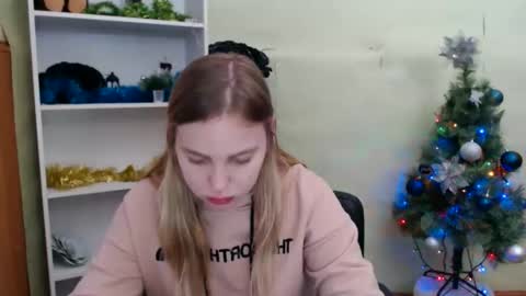 klerkarina online show from December 7, 5:59 am