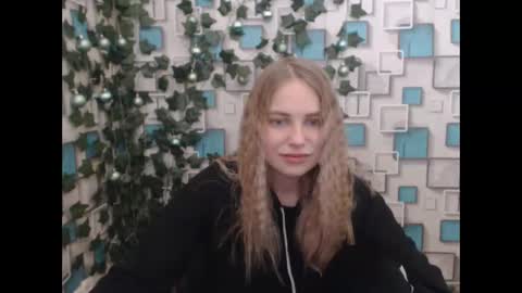 klerkarina online show from January 11, 8:43 am