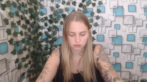 klerkarina online show from September 24, 5:44 am
